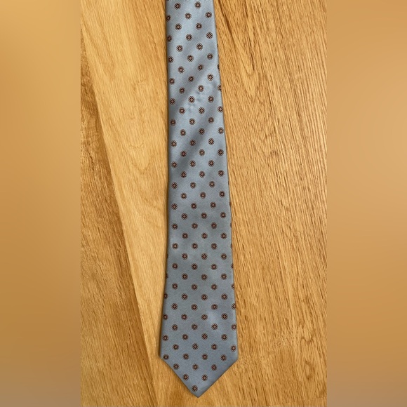 Adams Row silk tie gray with classic burgundy design - Picture 1 of 4